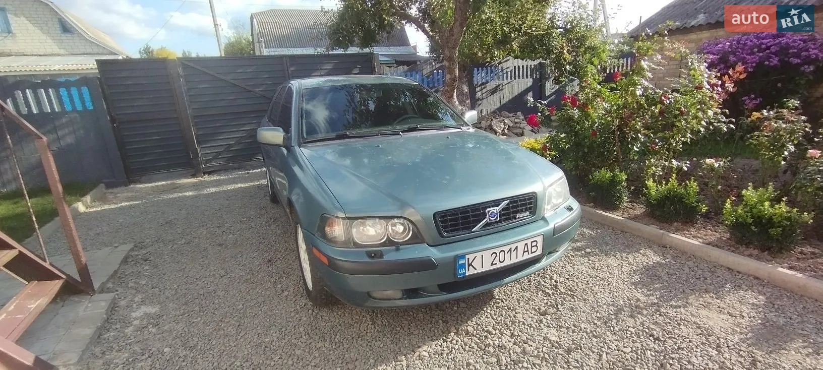 Volvo V40, 2002
