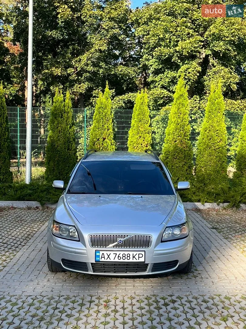 Volvo V50, 2006