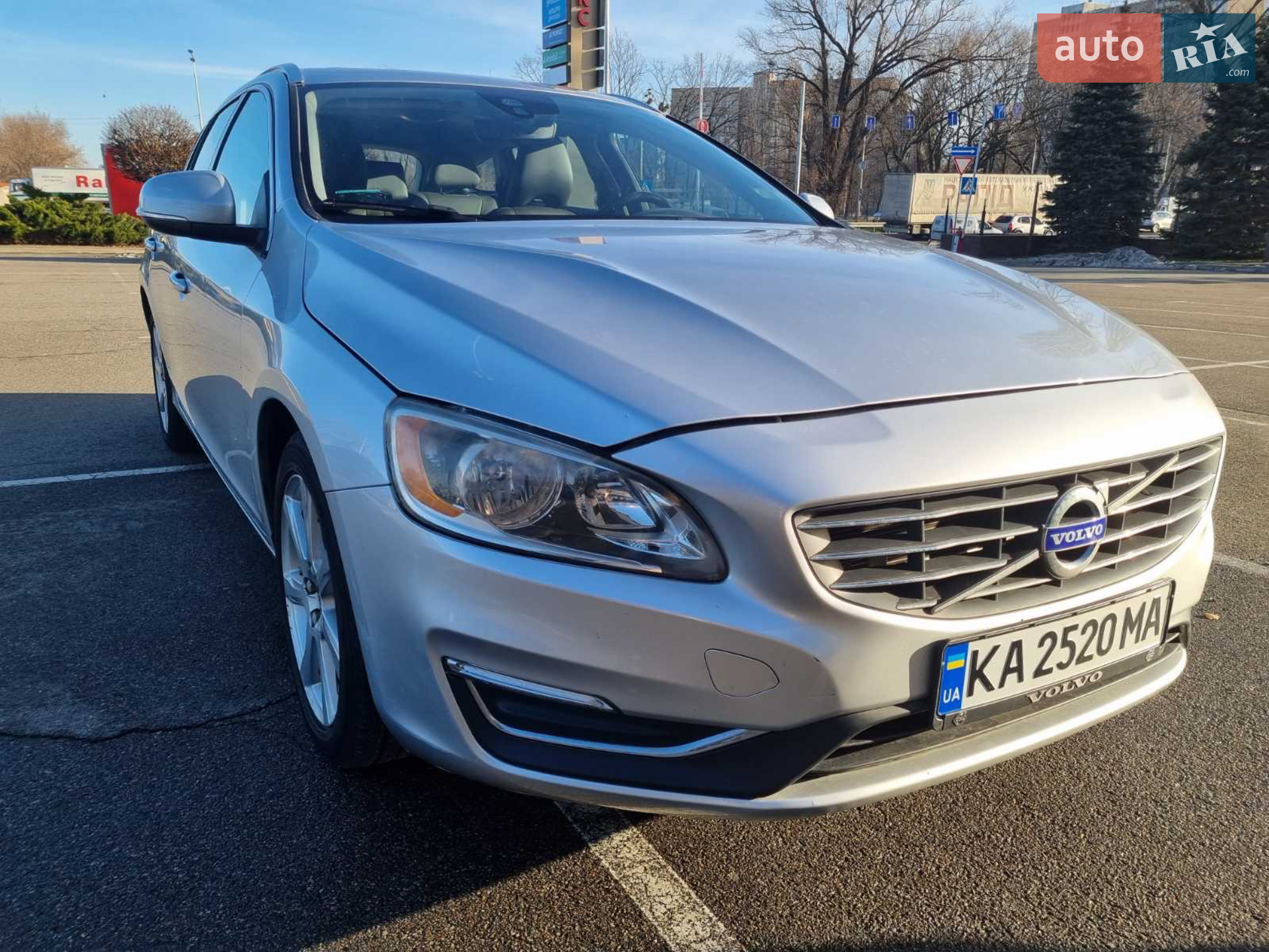 Volvo V60, 2015