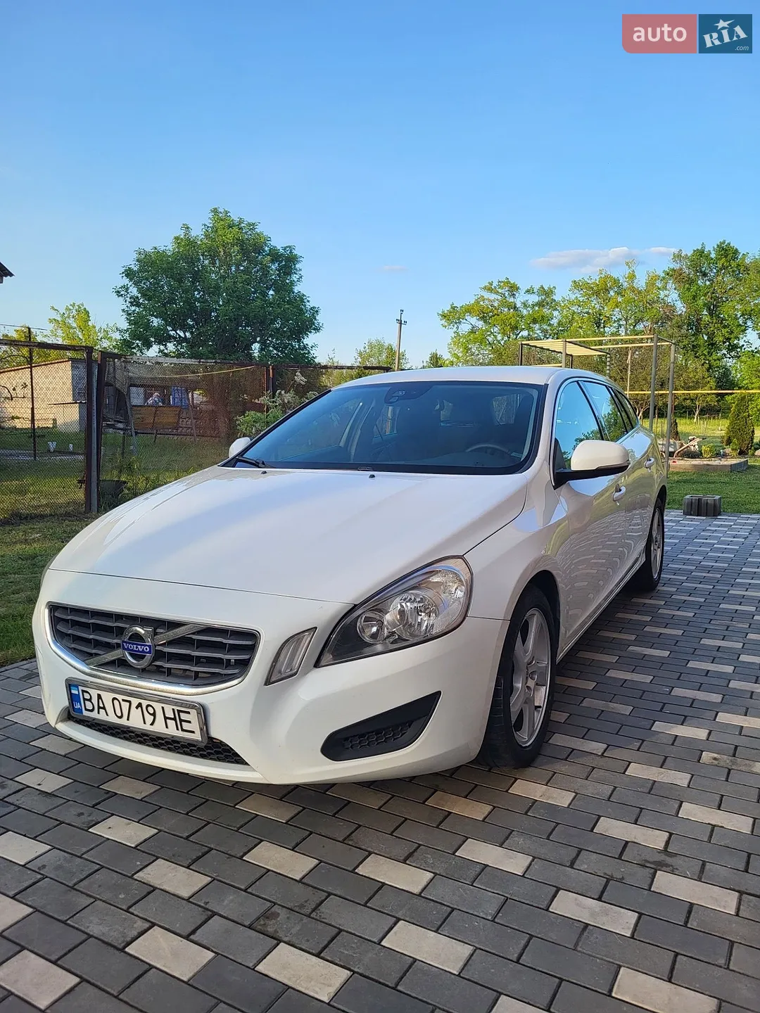 Volvo V60, 2011