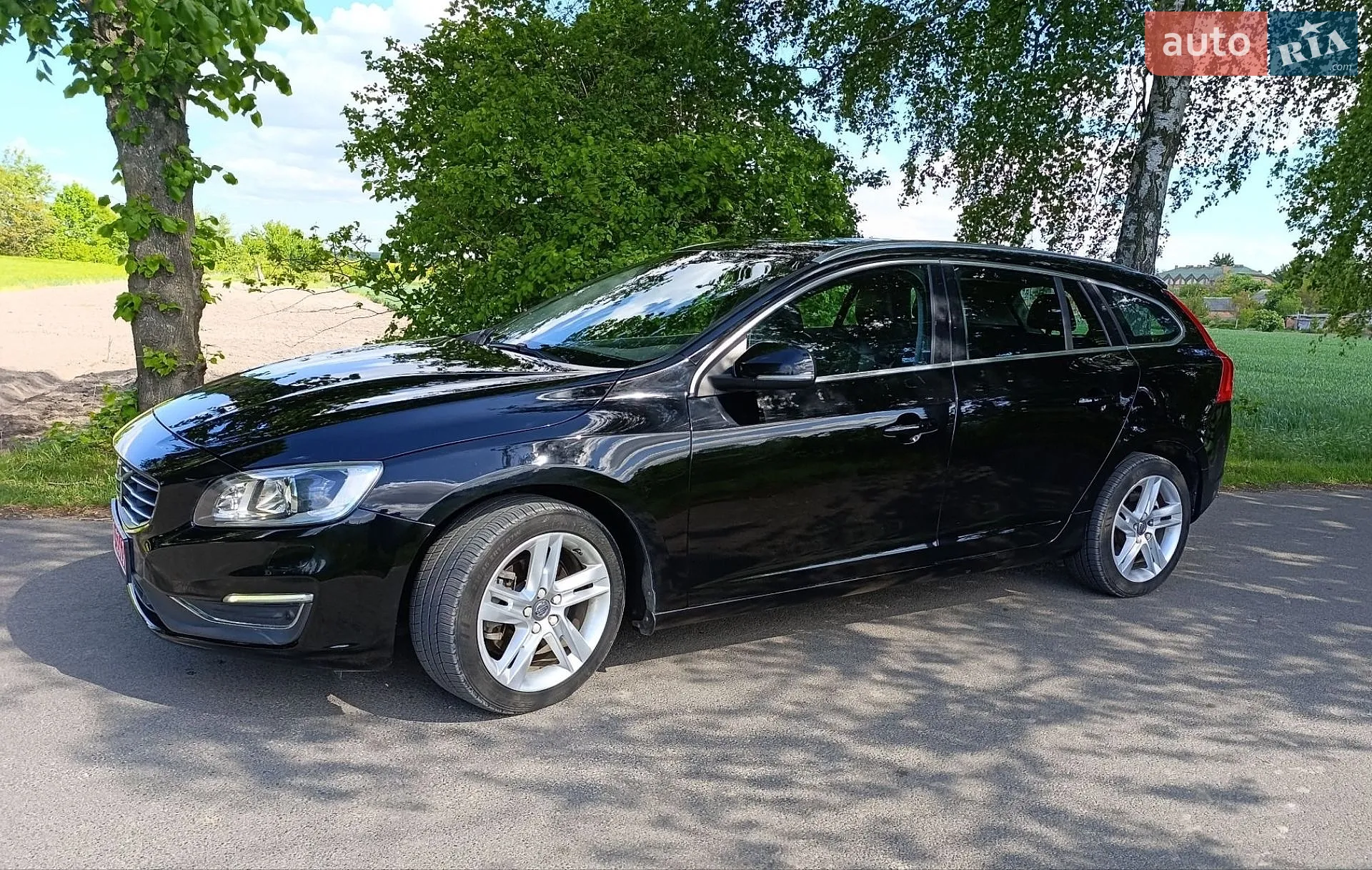 Volvo V60, 2015