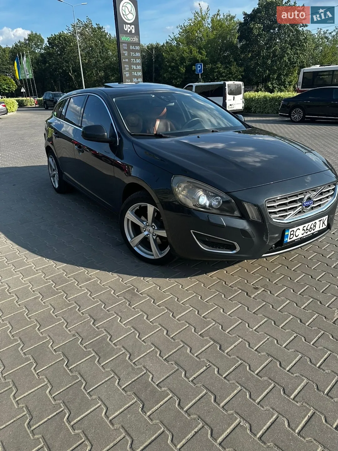 Volvo V60, 2011