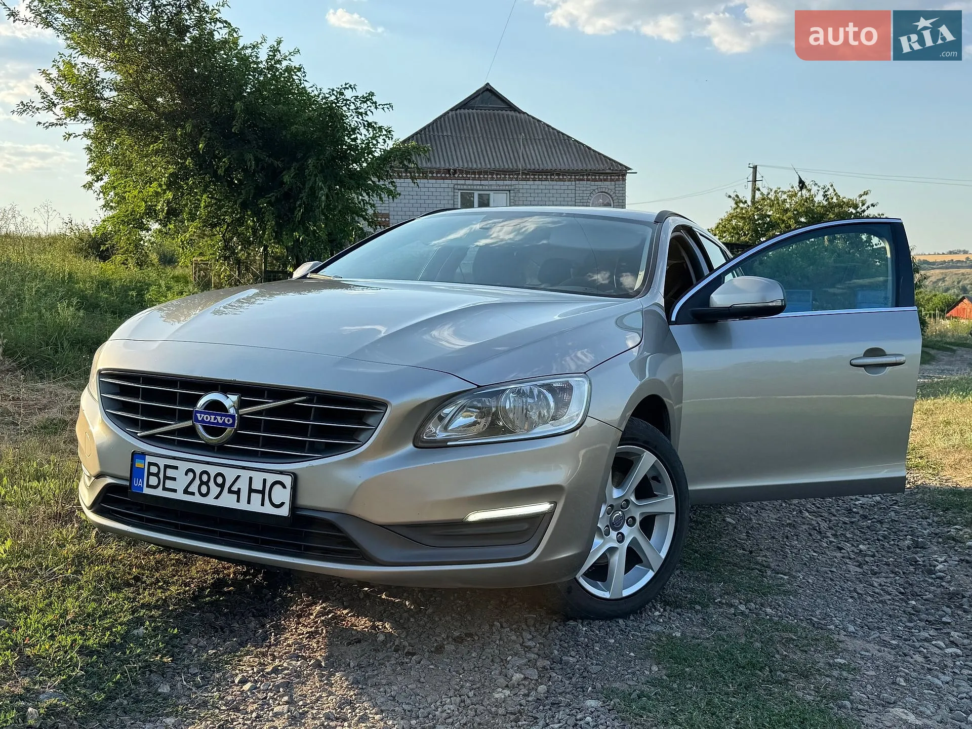Volvo V60, 2014