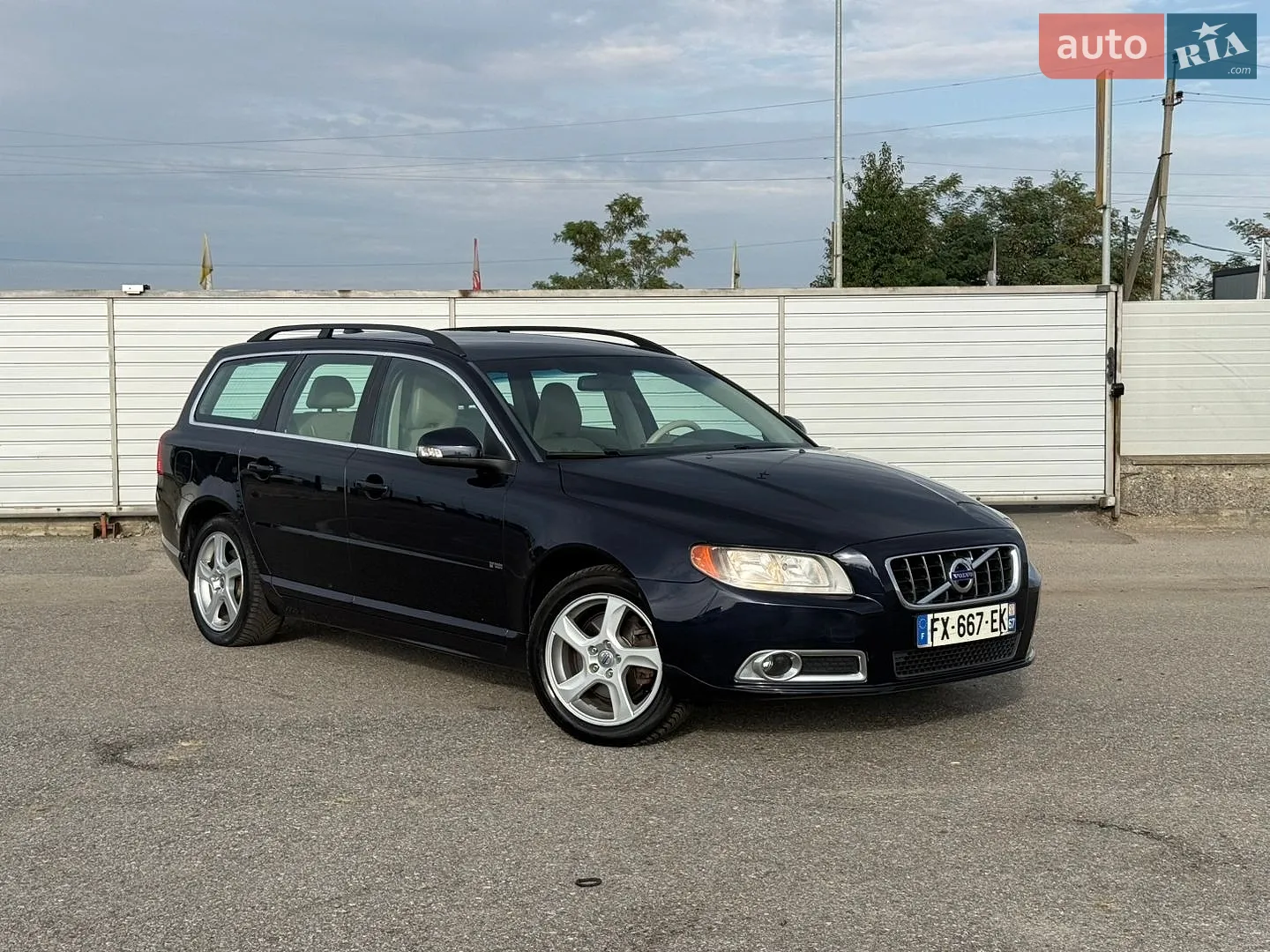 Volvo V70, 2011