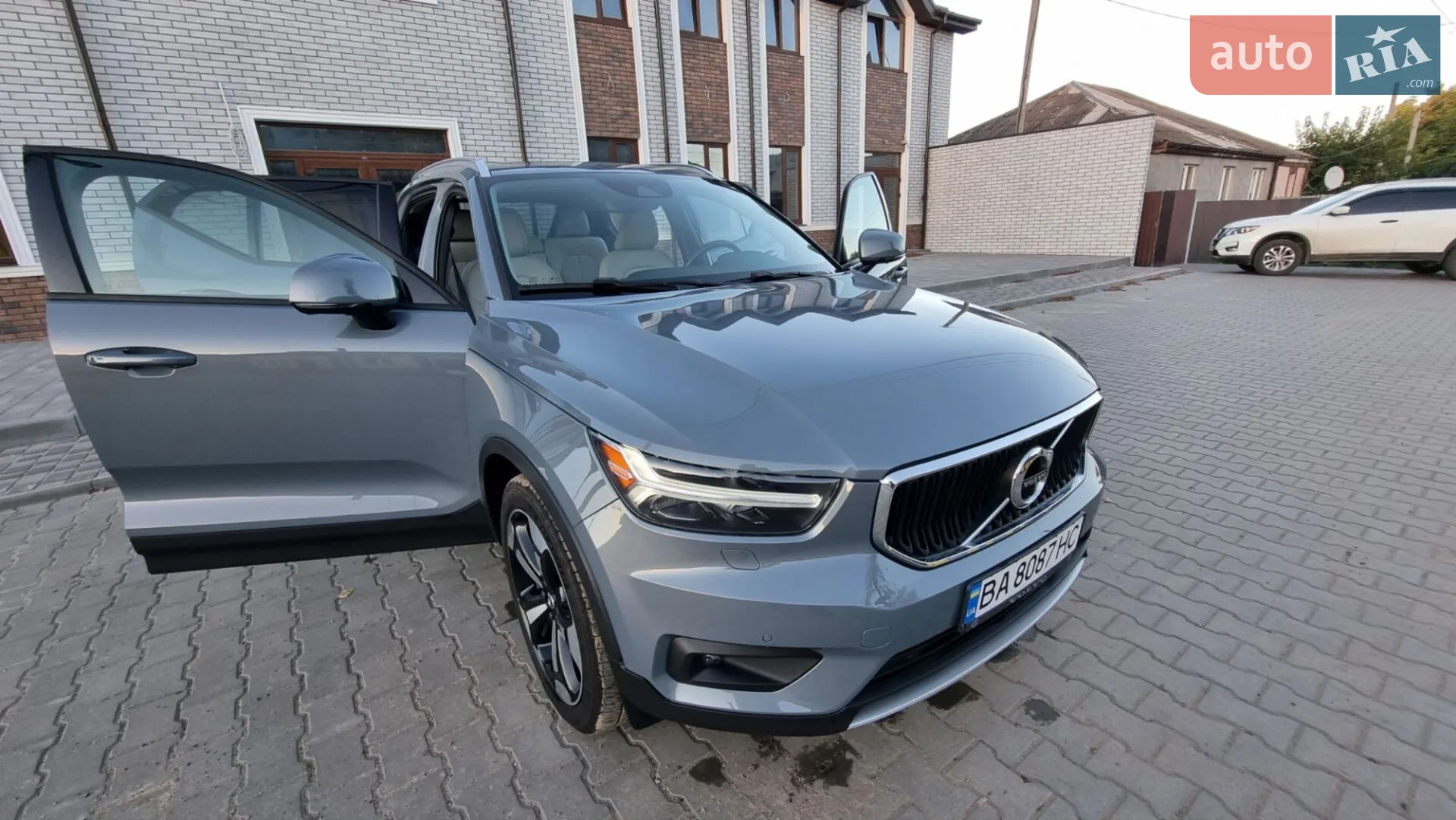 Volvo XC40, 2019