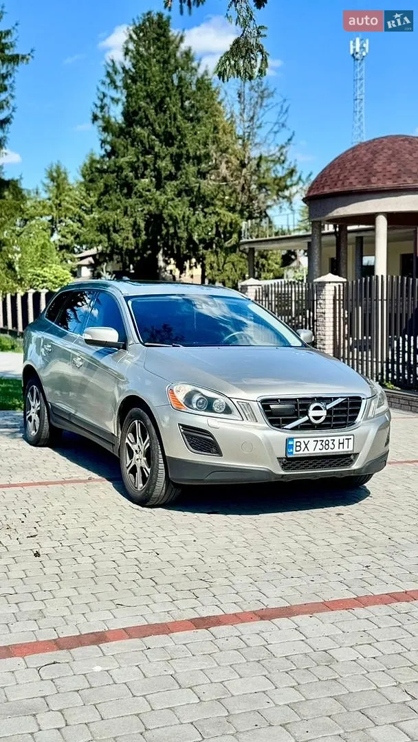 Volvo XC60, 2011