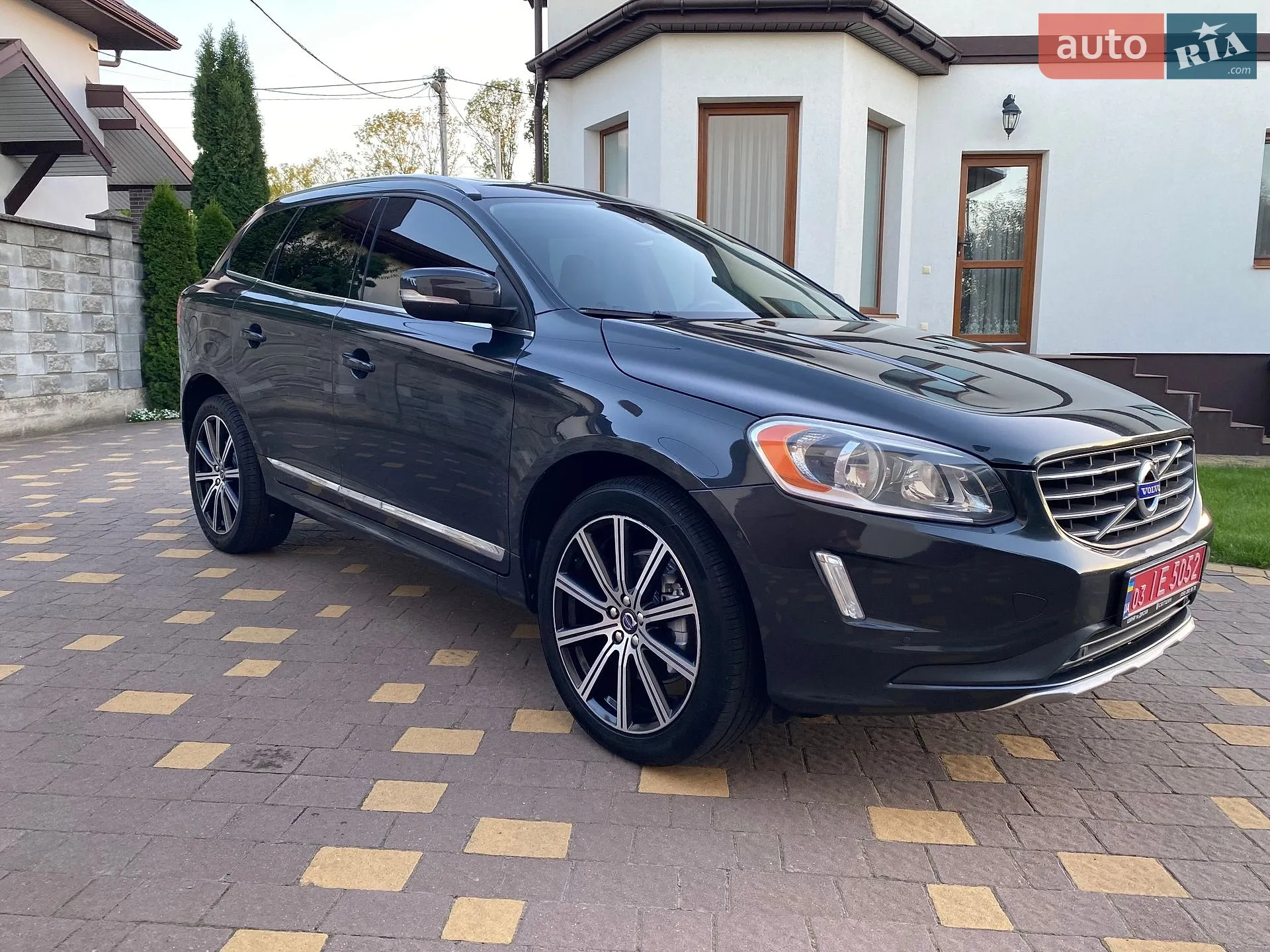 Volvo XC60, 2015