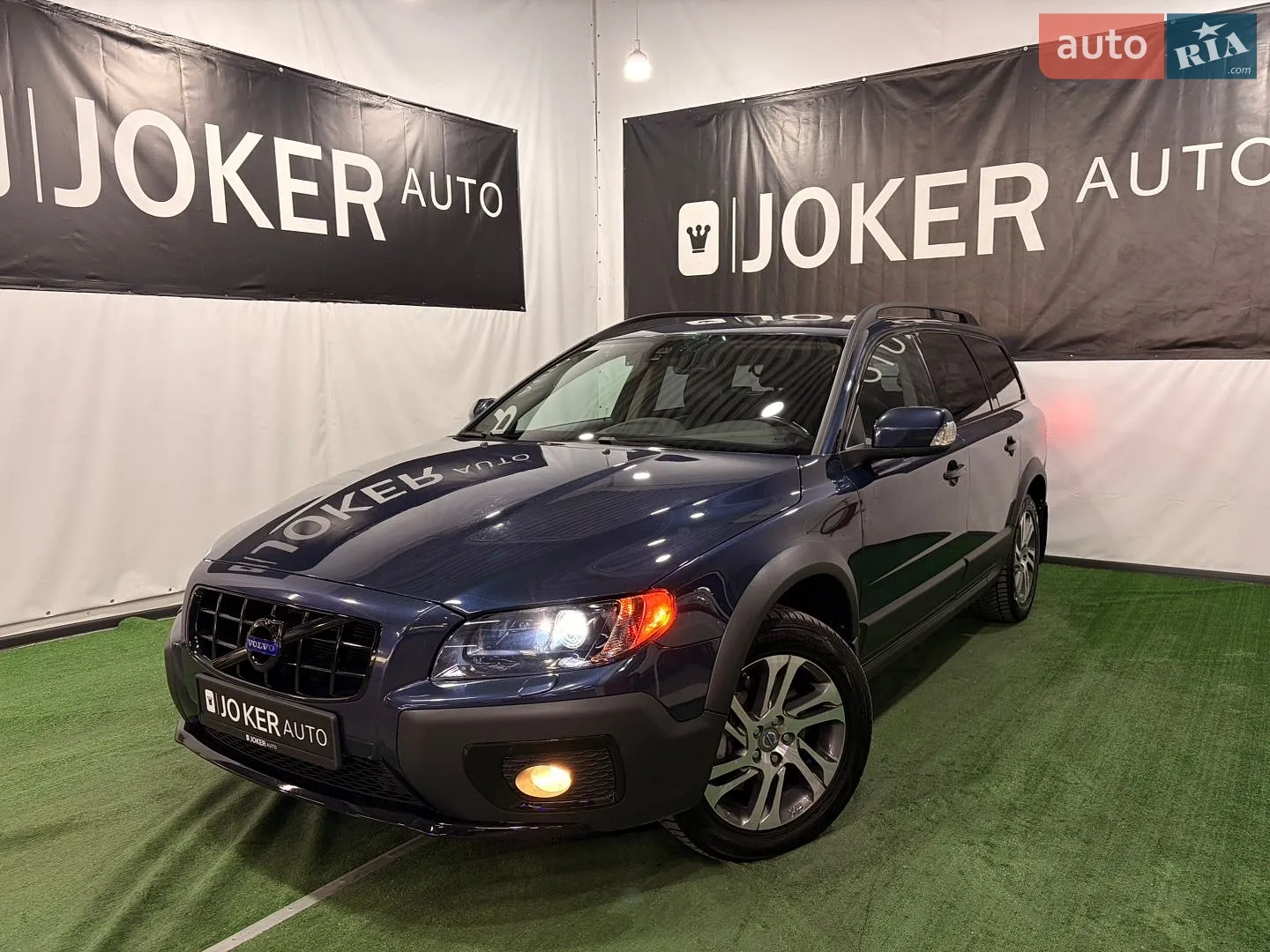 Volvo XC70 2012 — 1