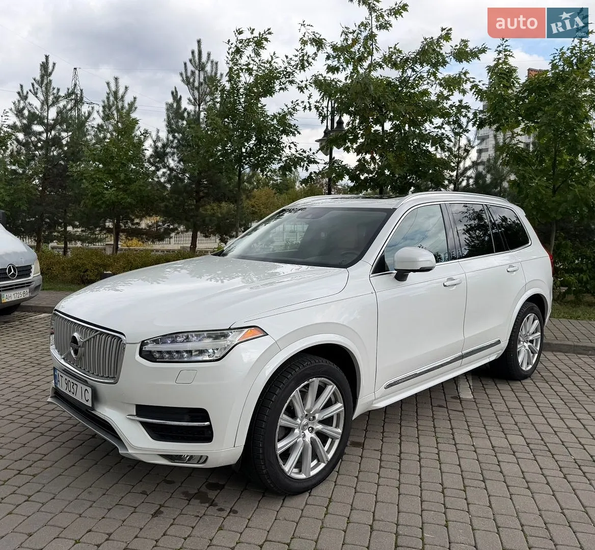 Volvo XC90, 2015
