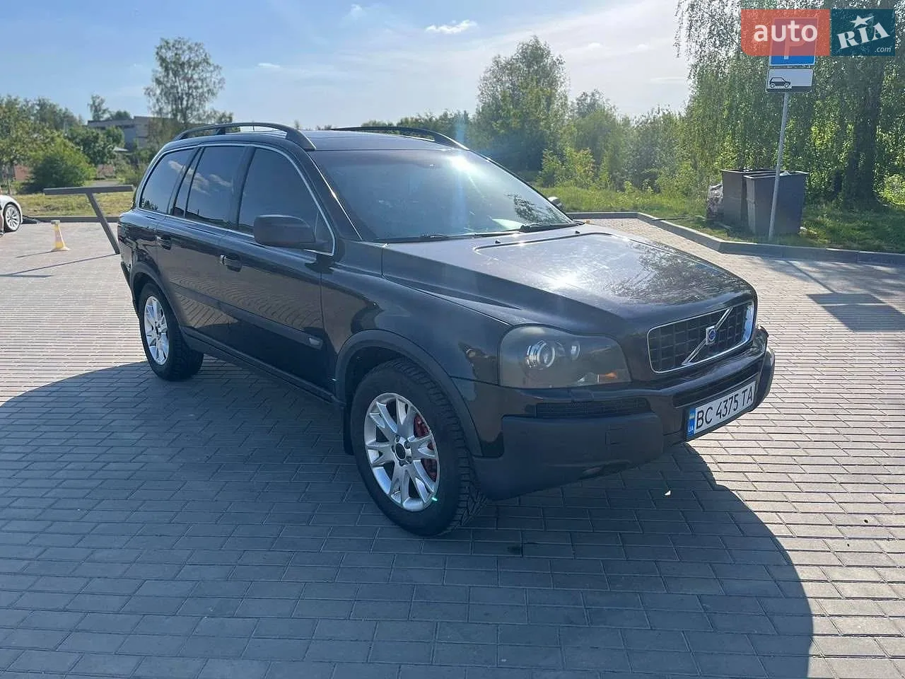 Volvo XC90, 2004