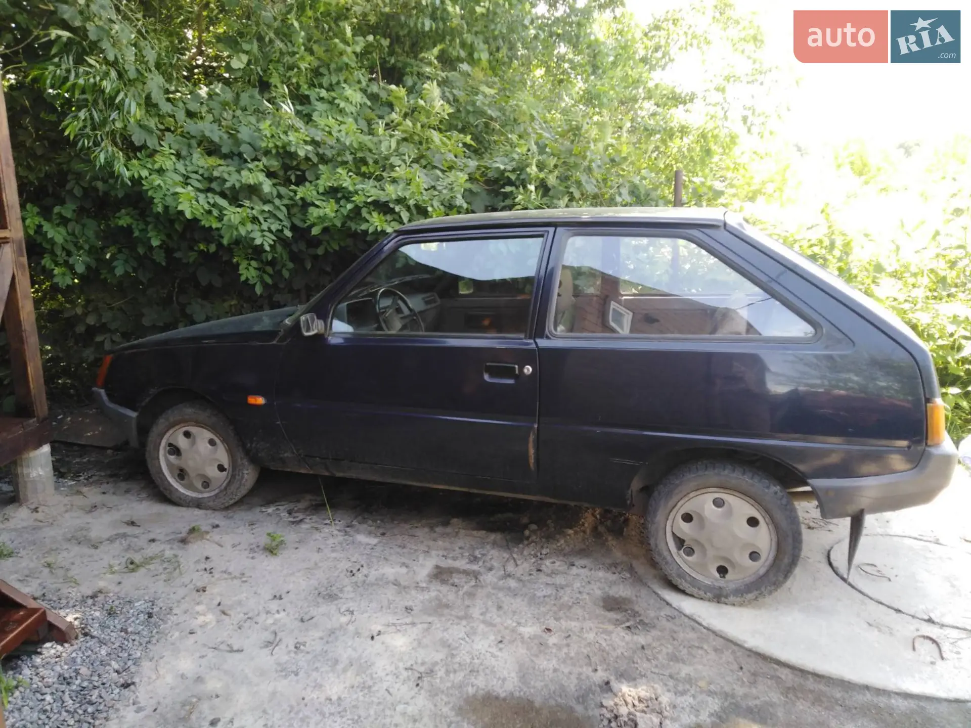 ЗАЗ 1102 Таврия-Нова, 2001