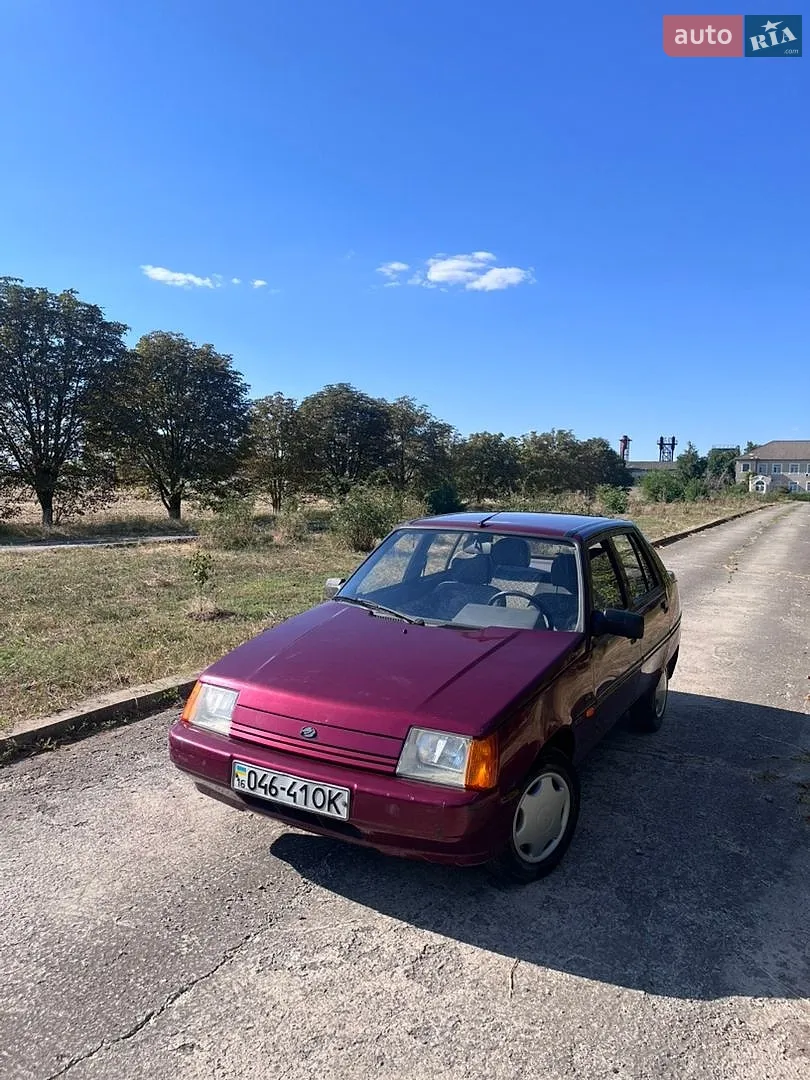 ЗАЗ 1103 Славута, 2001