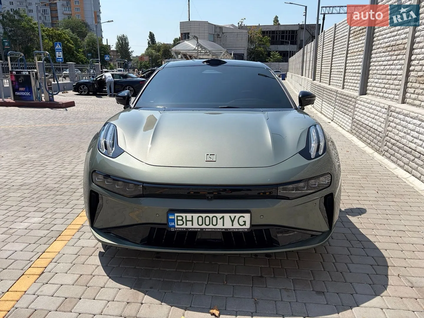 Zeekr 001, 2025