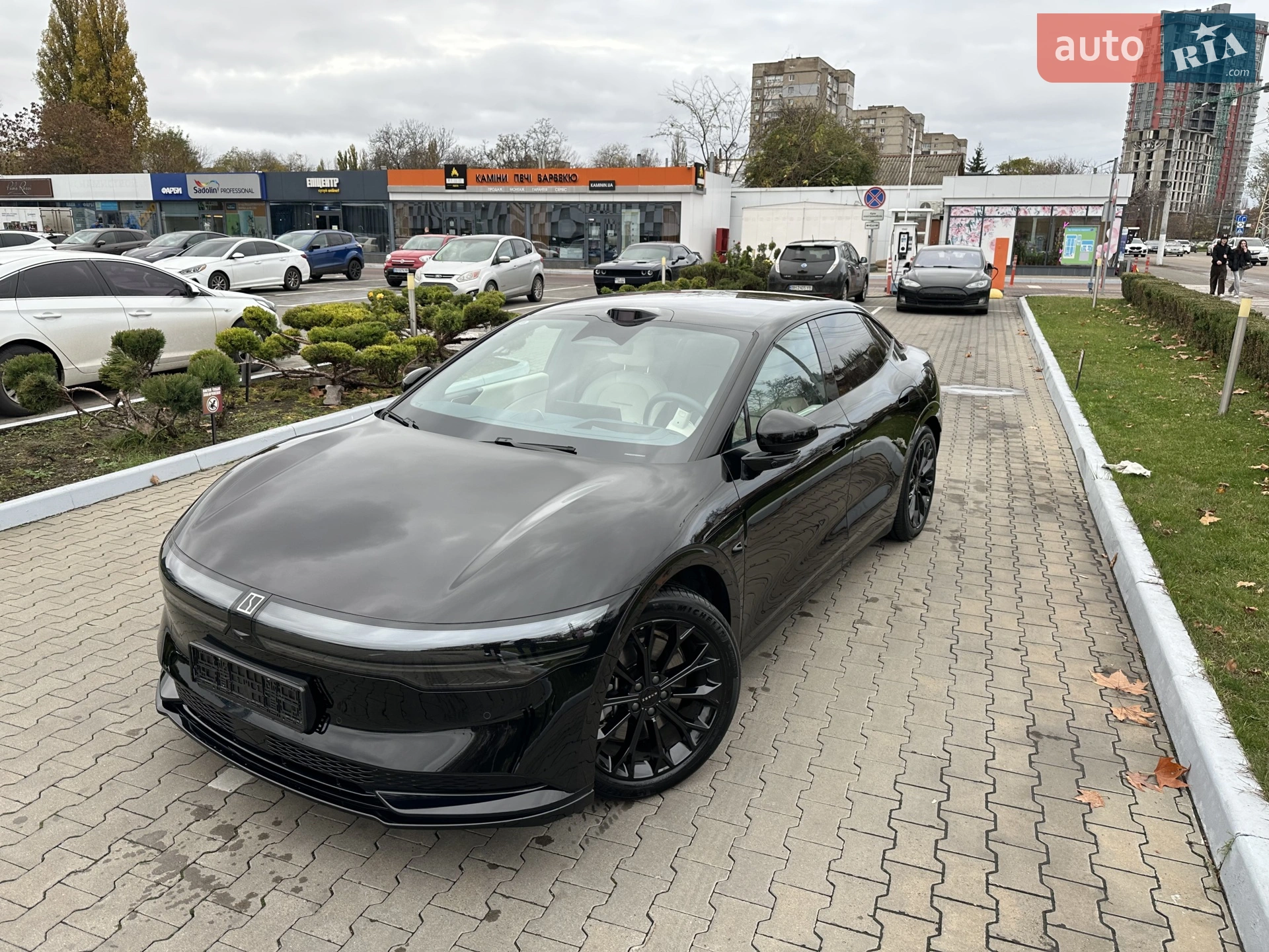 Zeekr 007, 2024