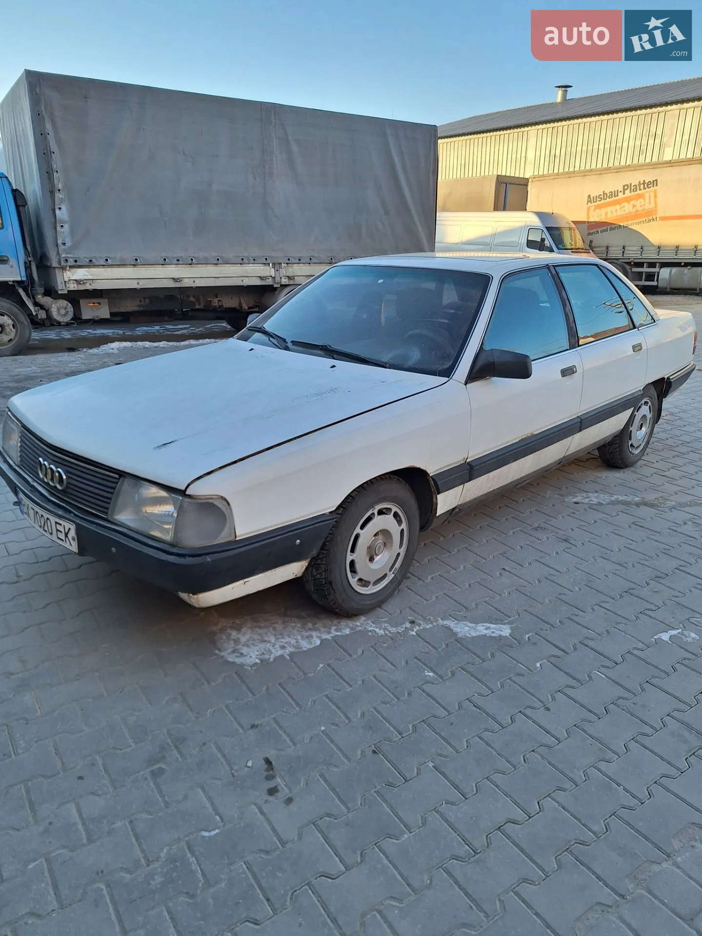 Audi 100, 1988
