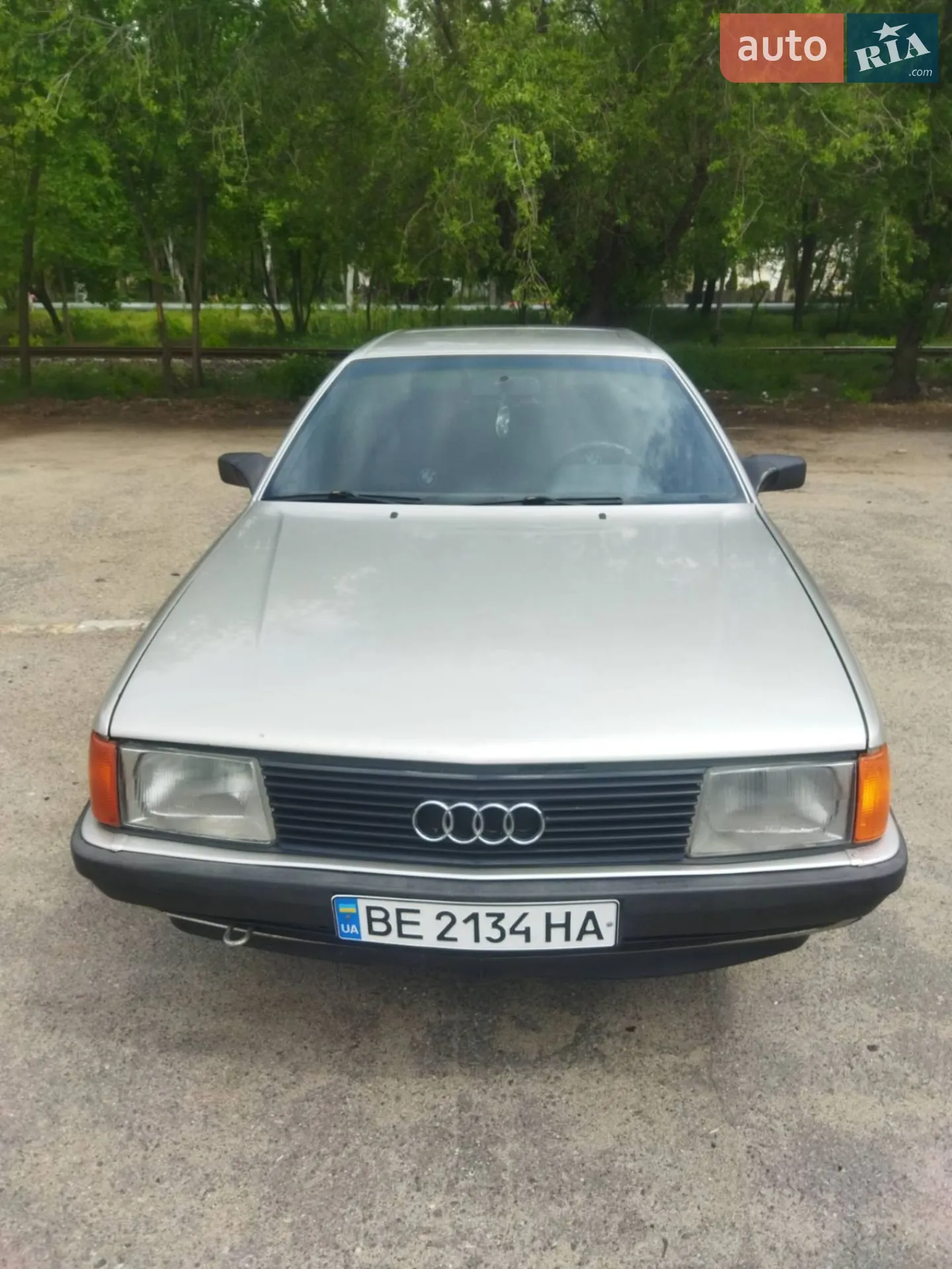 Audi 100, 1987