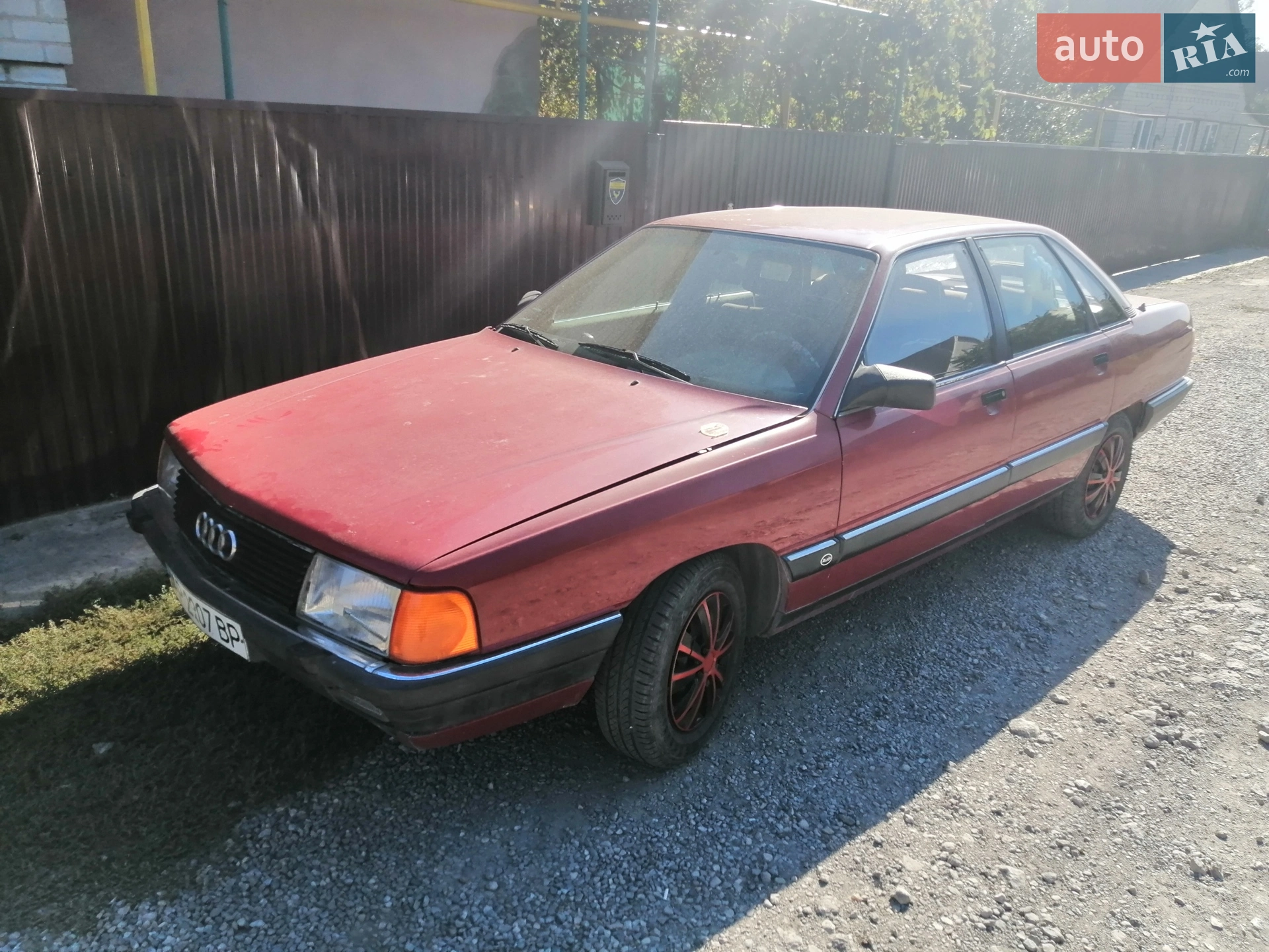Audi 100, 1983
