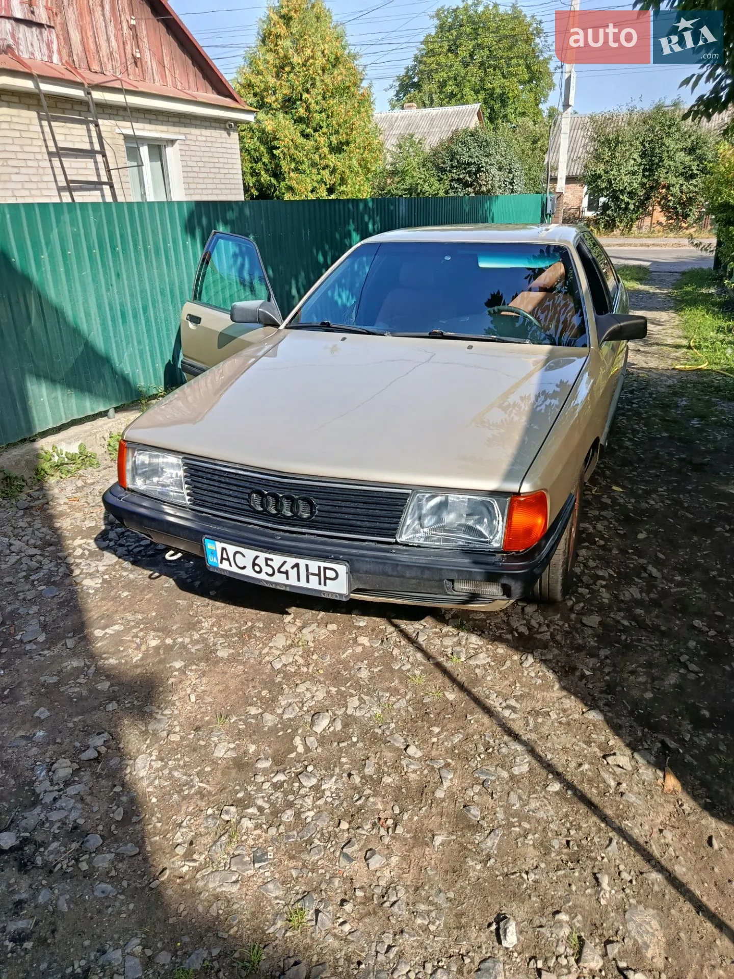 Audi 100, 1989