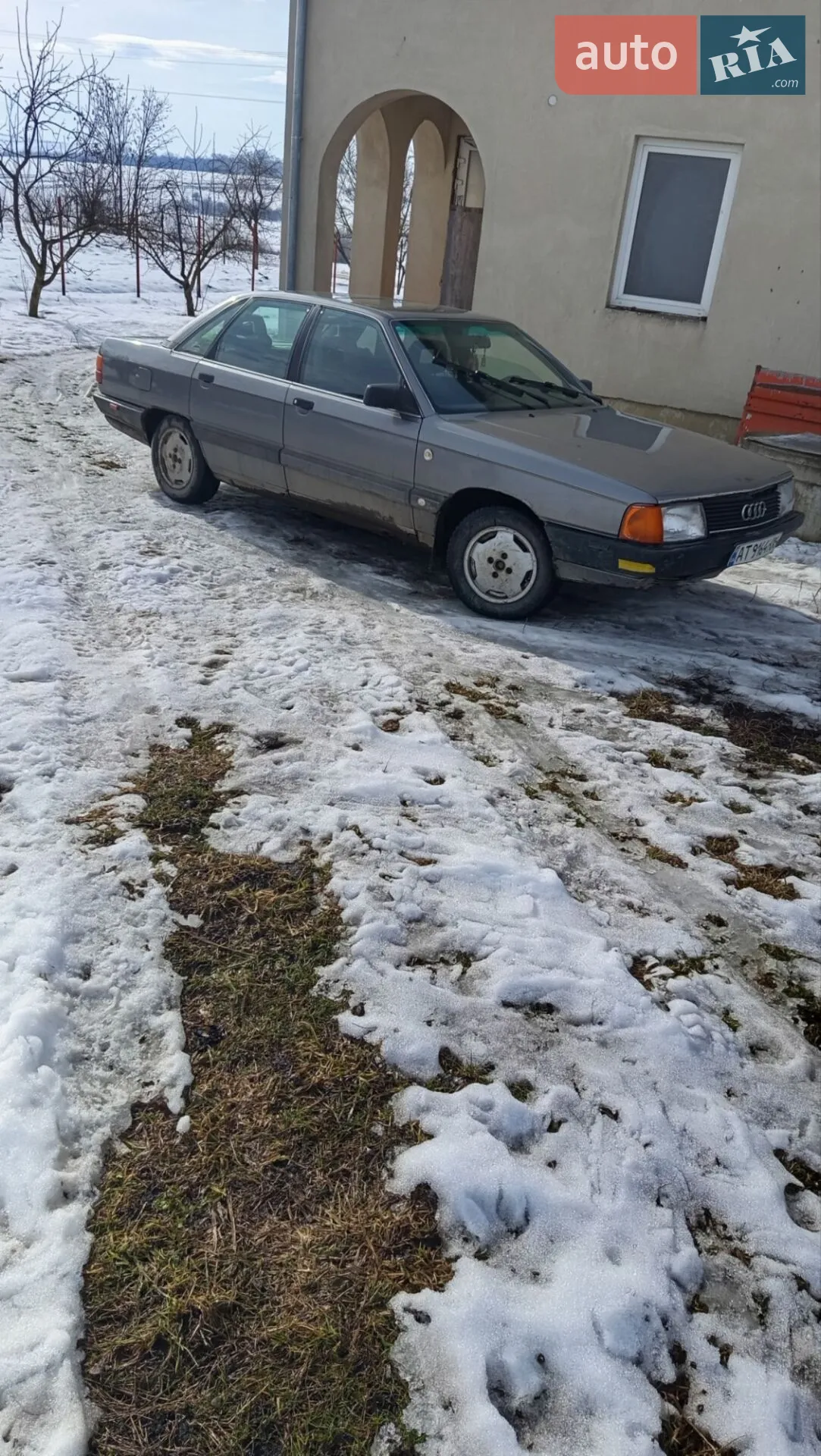 Audi 100, 1989