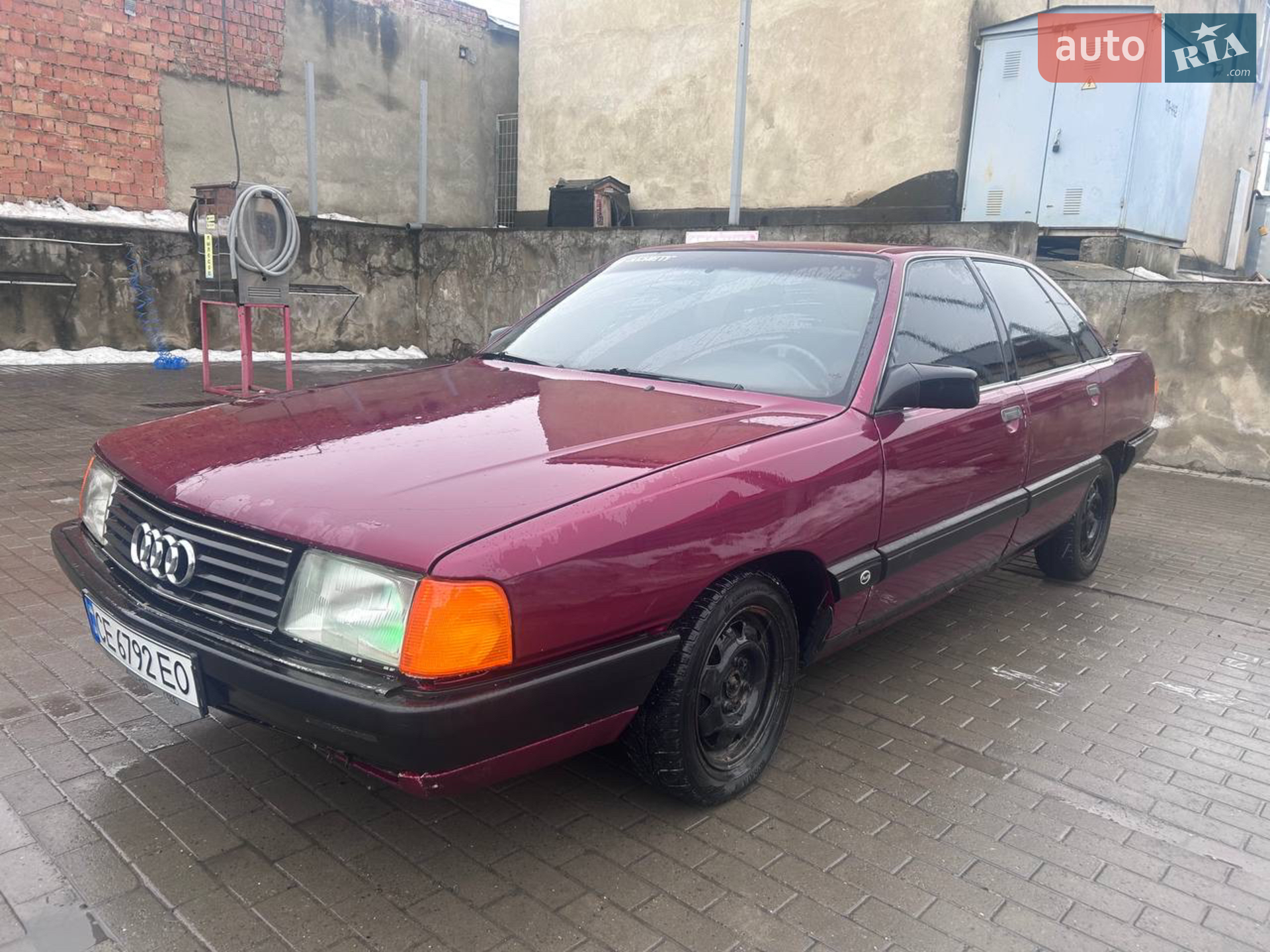 Audi 100, 1988