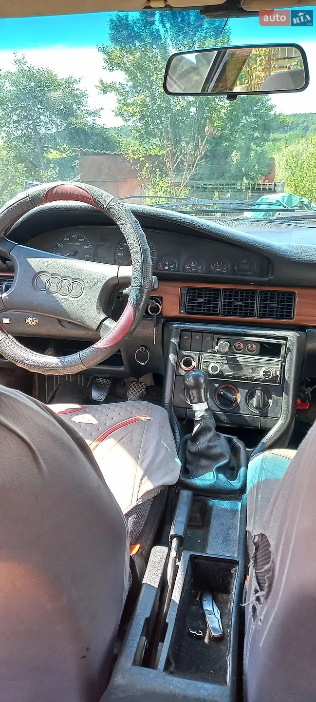 Audi 100, 1988