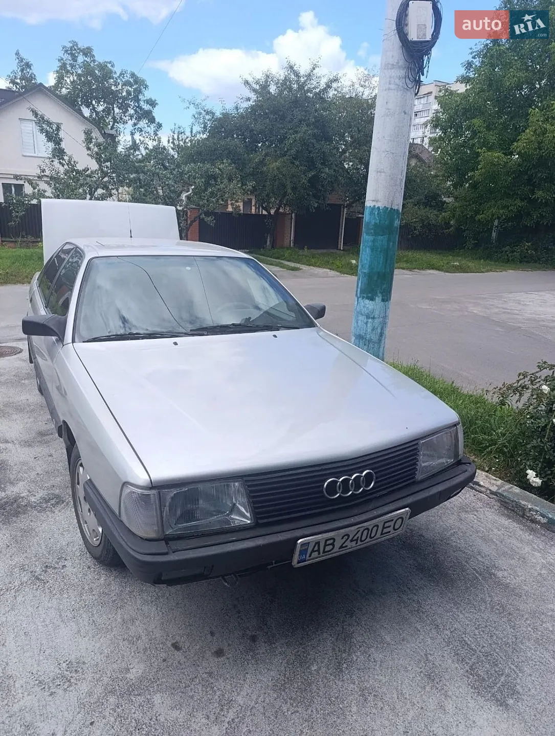 Audi 100, 1989