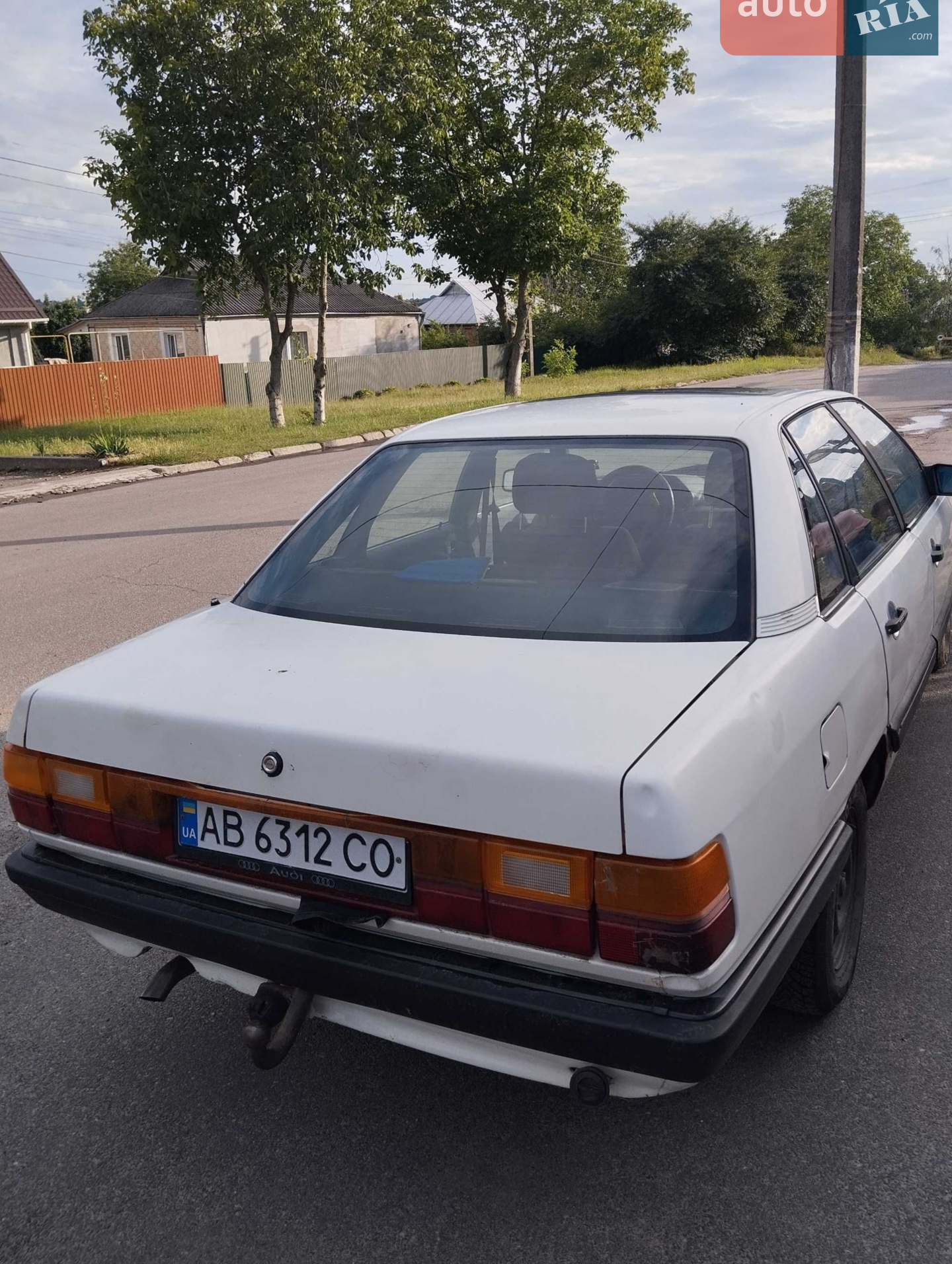 Audi 100, 1986