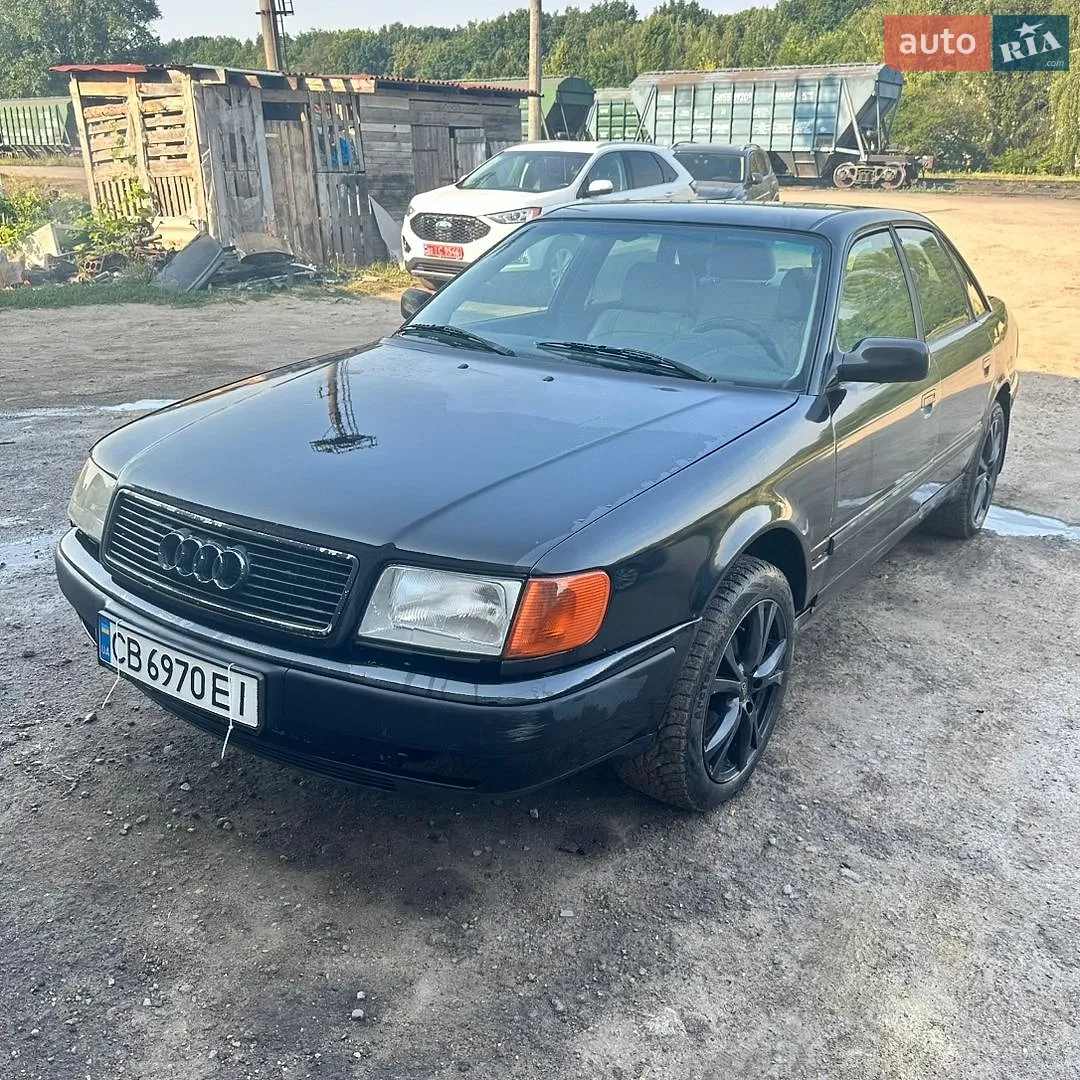 Audi 100, 1992