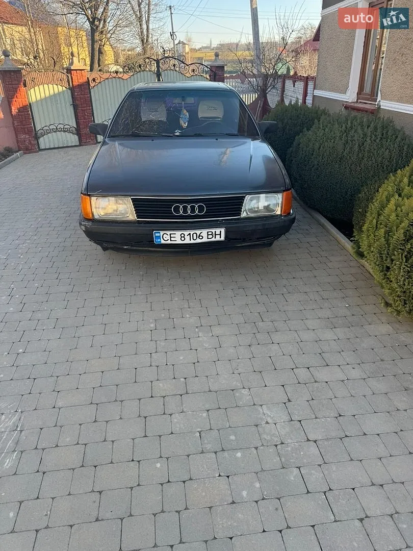 Audi 100, 1989