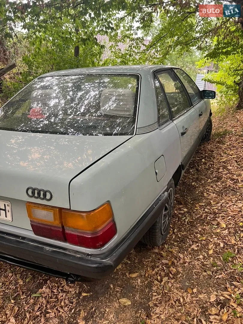 Audi 100, 1985