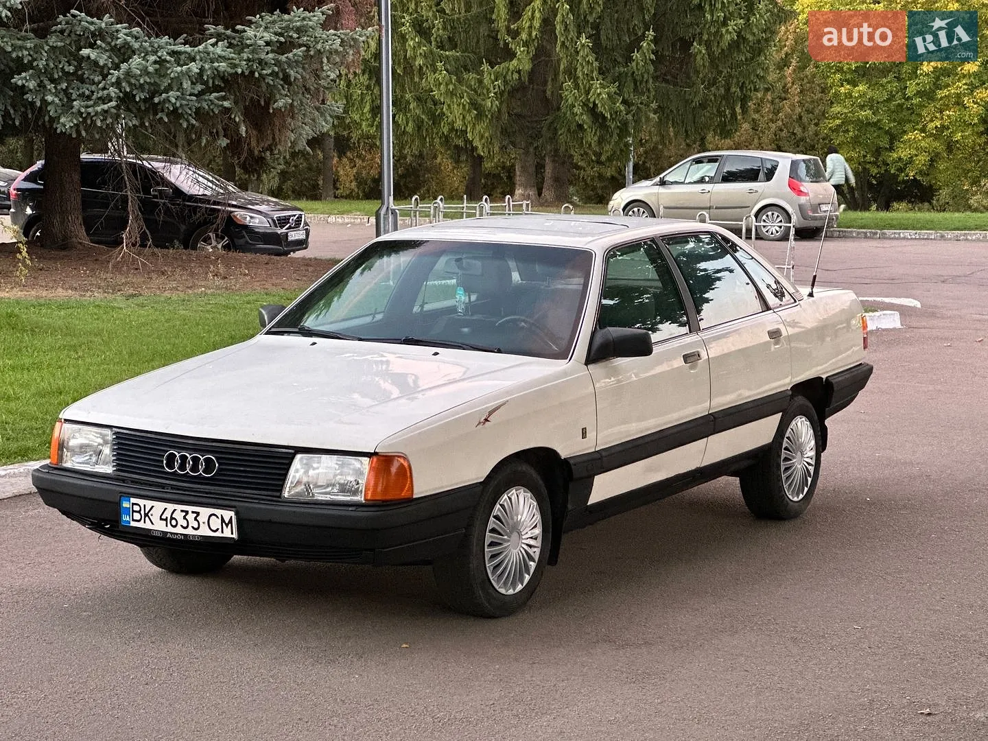 Audi 100, 1990