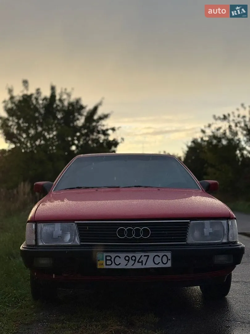 Audi 100, 1990