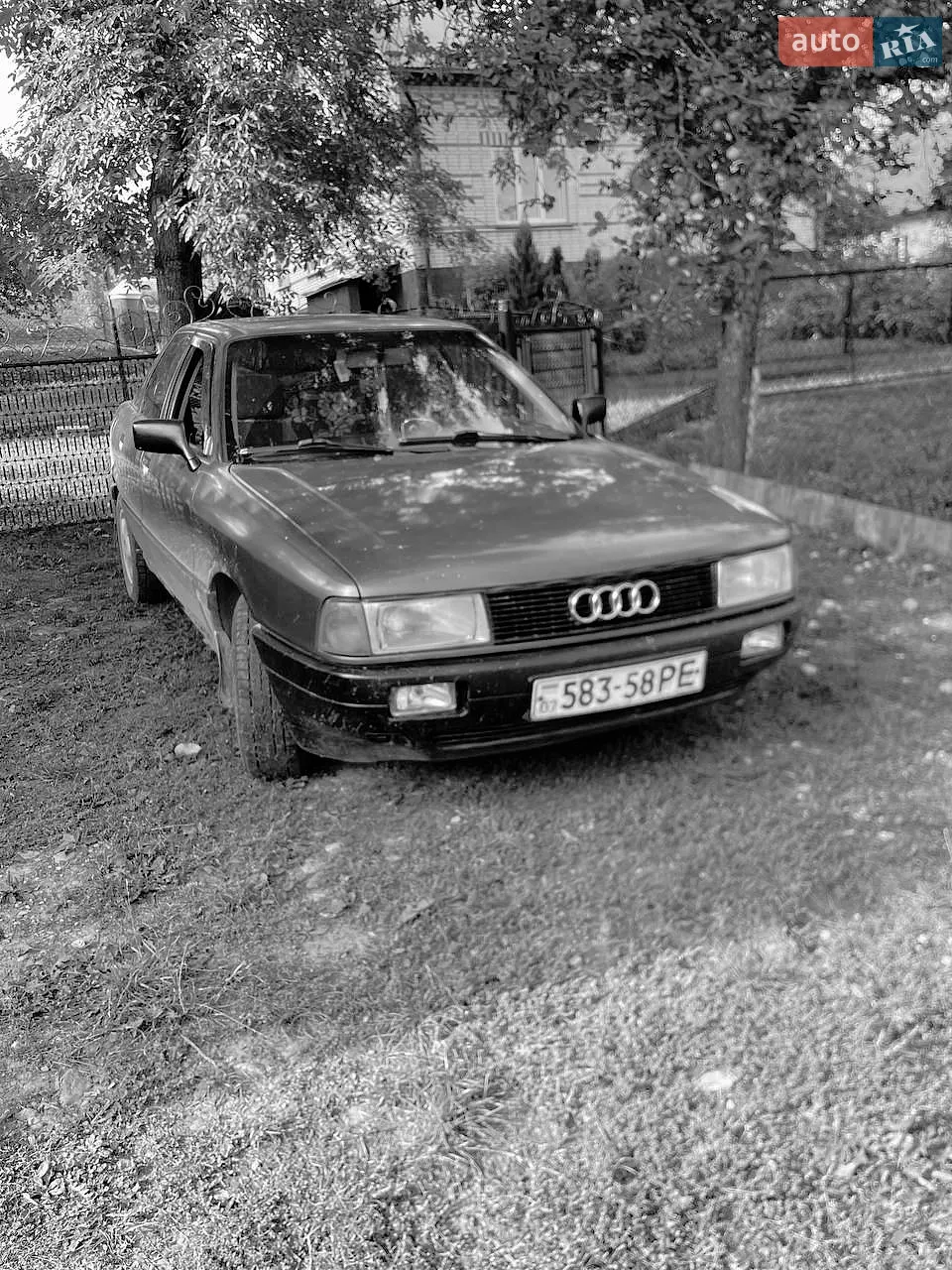 Audi 80, 1990