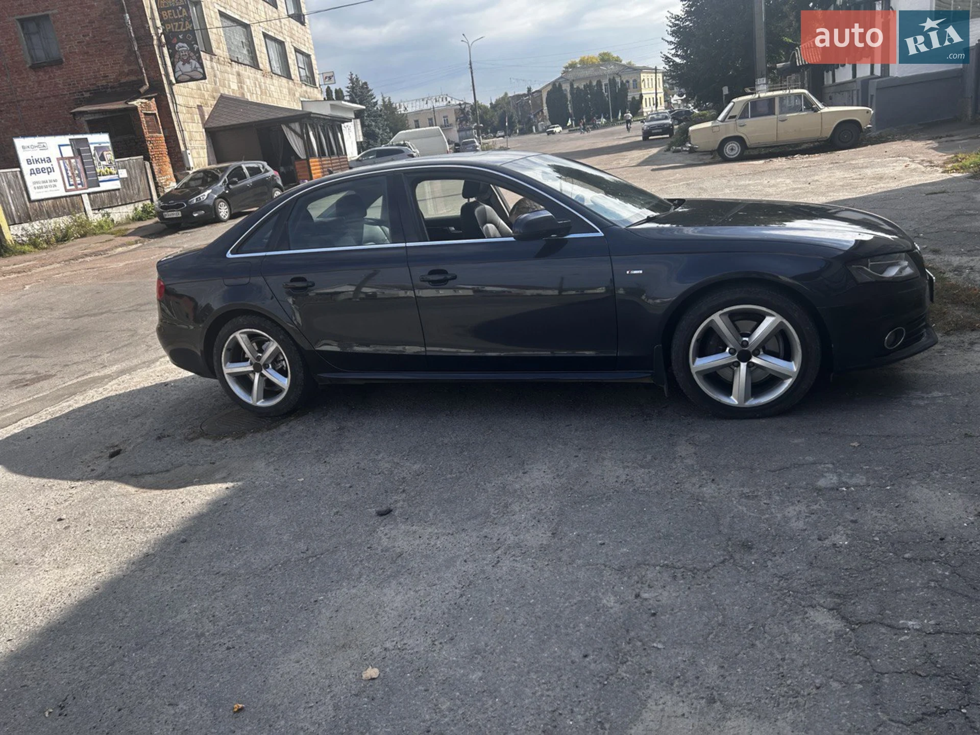 Audi A4, 2012