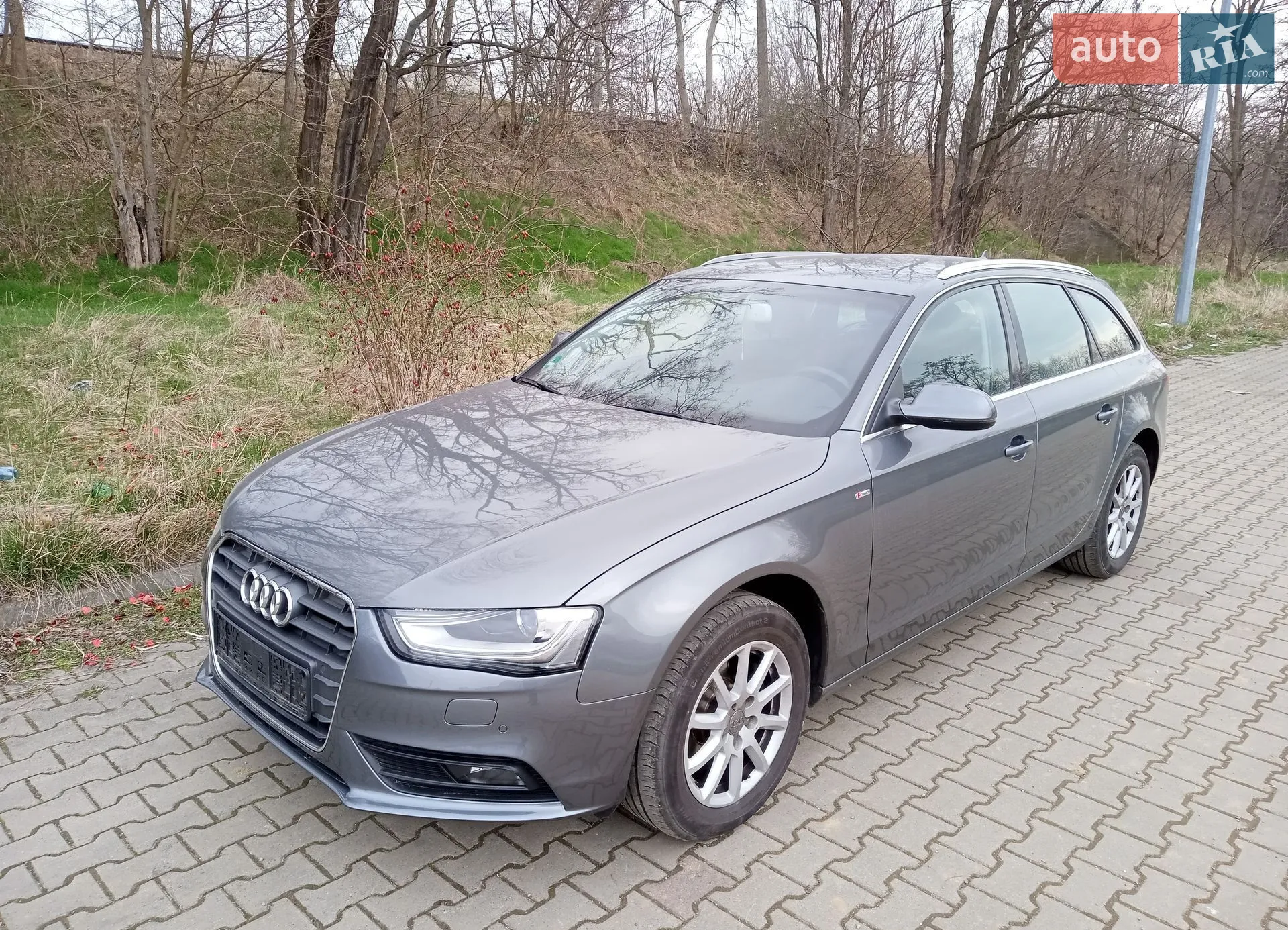 Audi A4, 2012