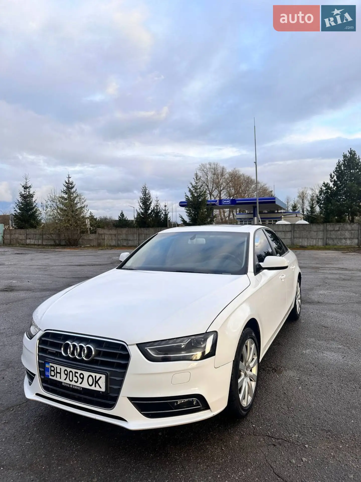 Audi A4, 2012
