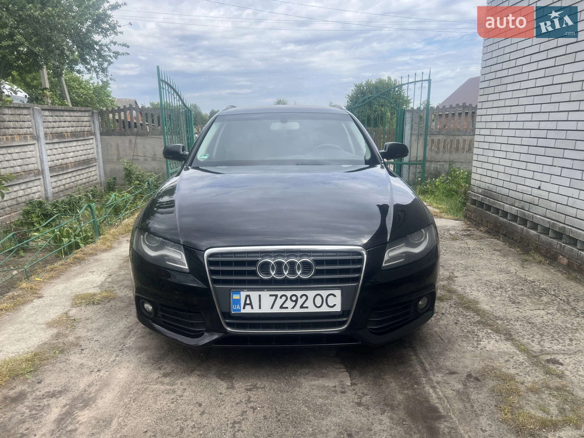 Audi A4, 2011