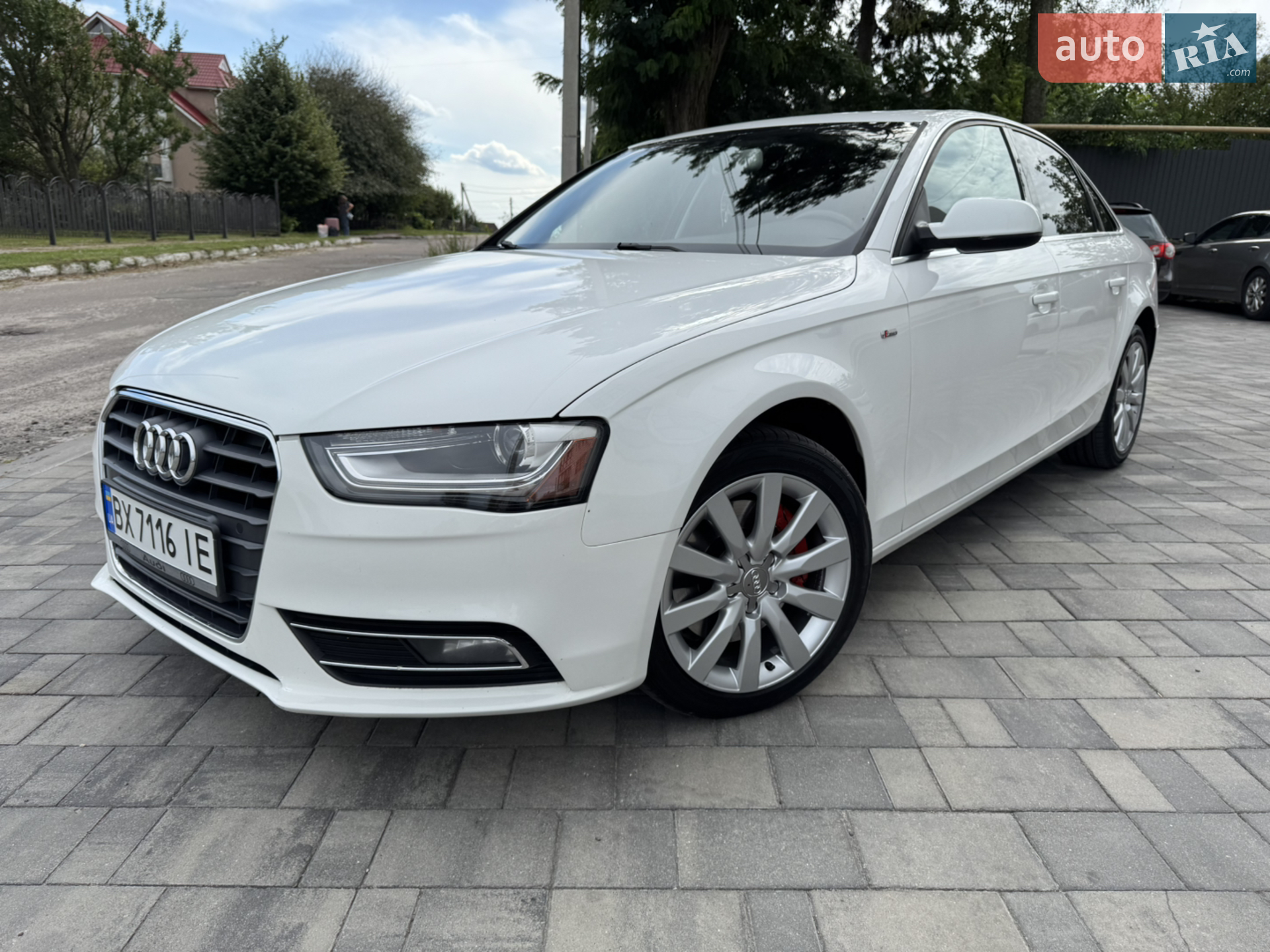 Audi A4, 2012