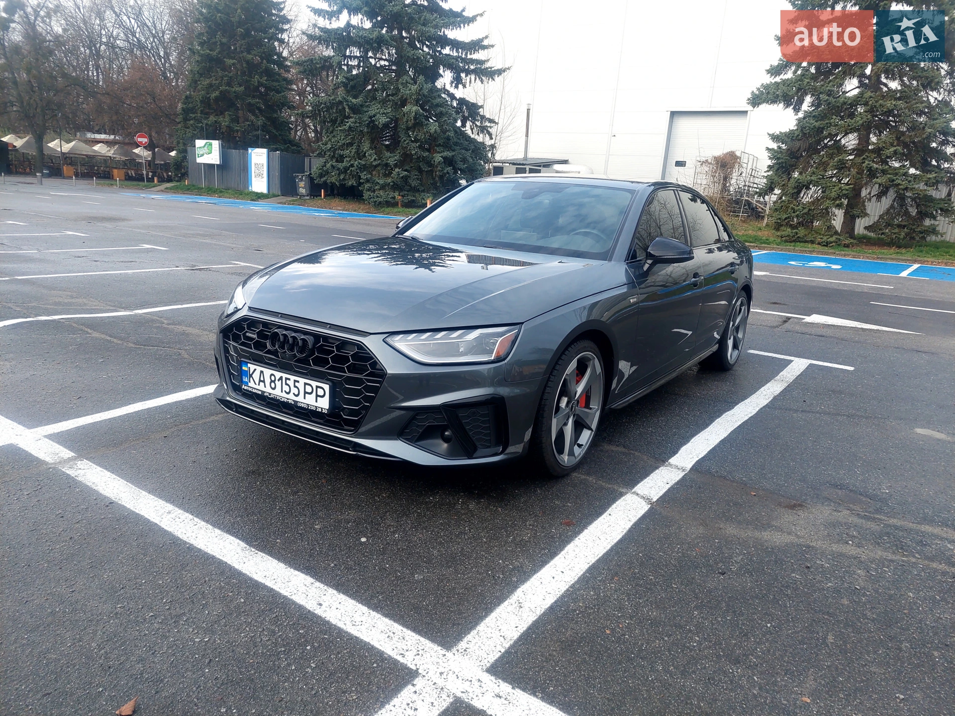 Audi A4, 2022