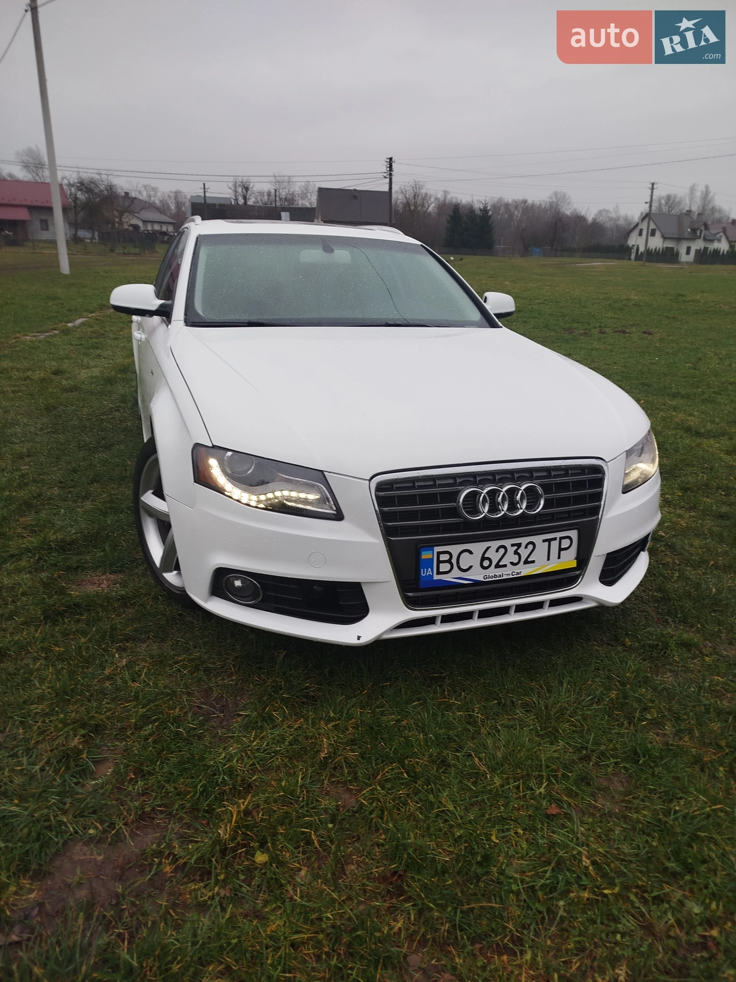 Audi A4, 2011