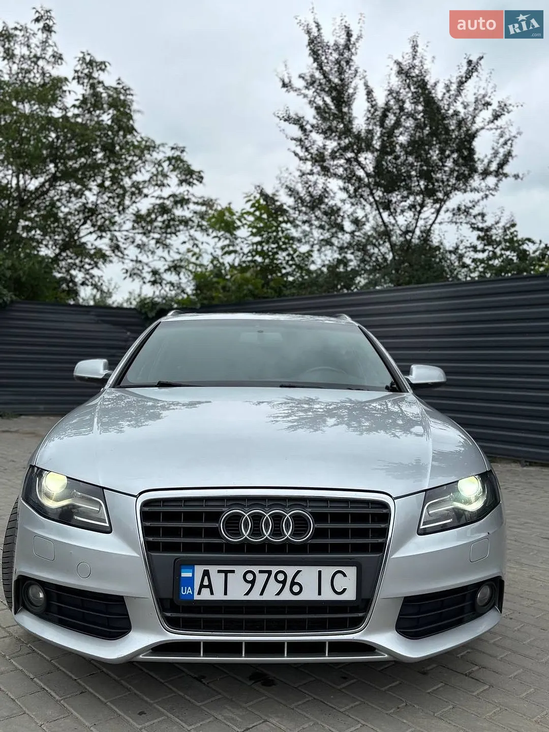 Audi A4, 2011