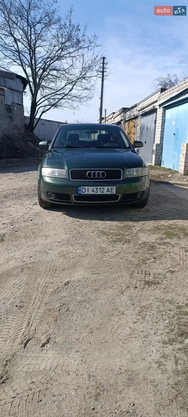 Audi A4, 2001