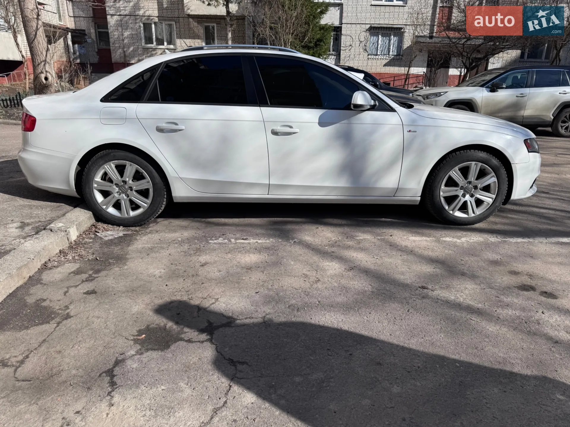 Audi A4, 2011