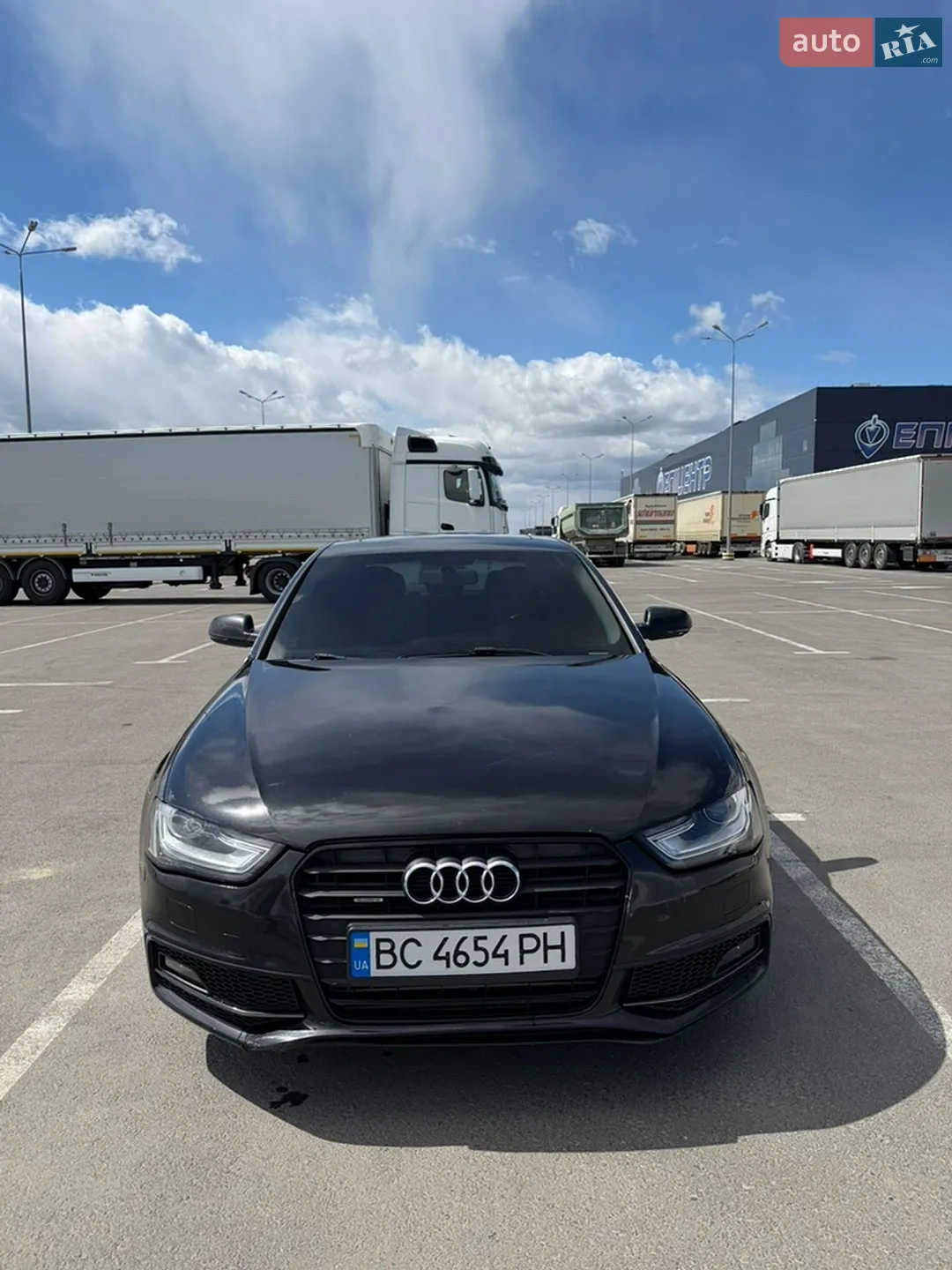Audi A4, 2014