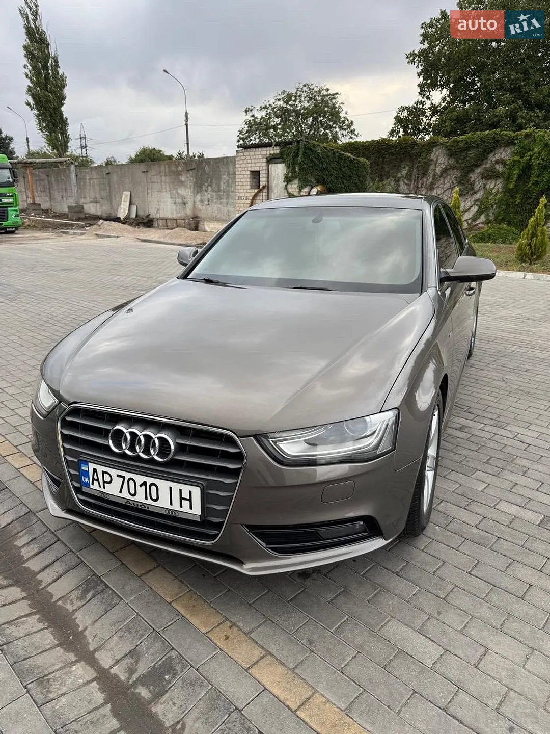 Audi A4, 2012