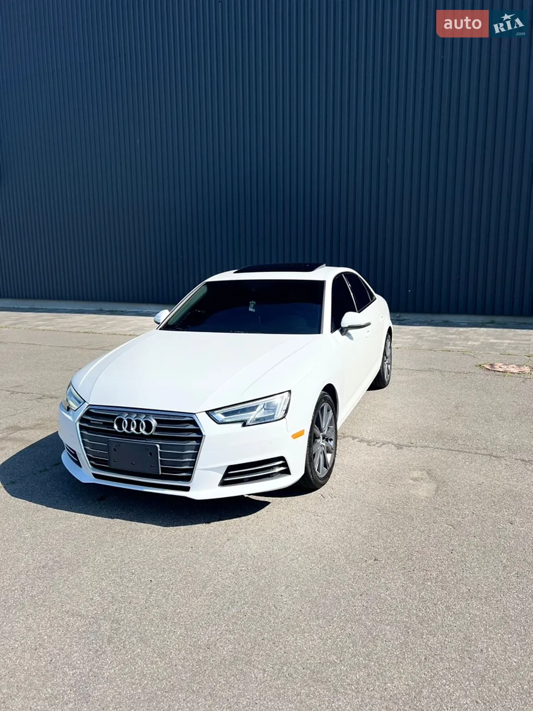 Audi A4, 2016