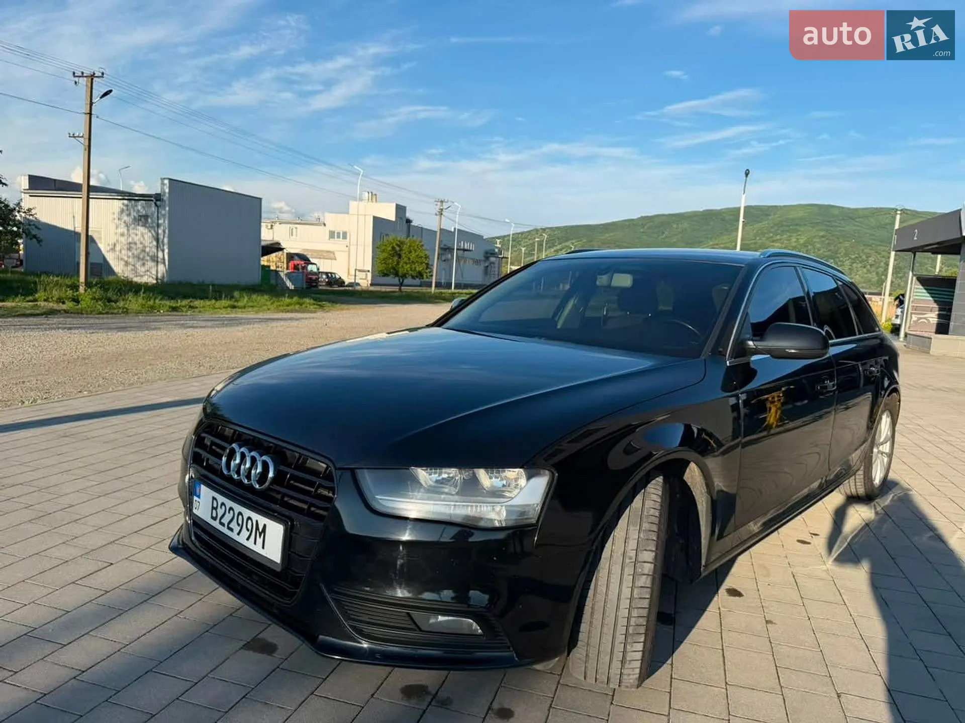 Audi A4, 2012