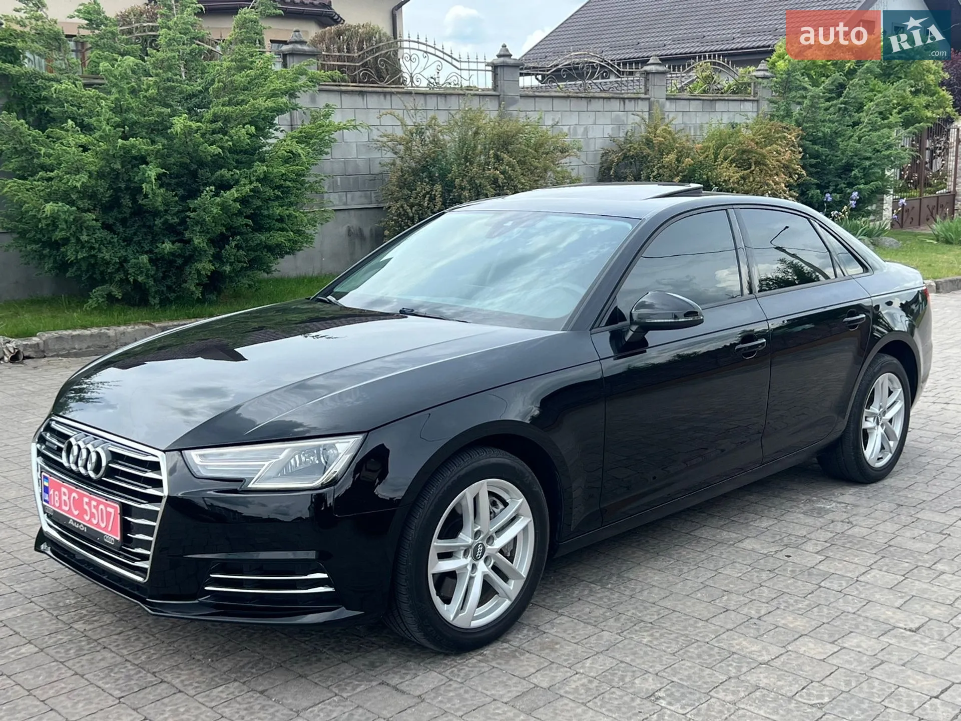 Audi A4, 2016