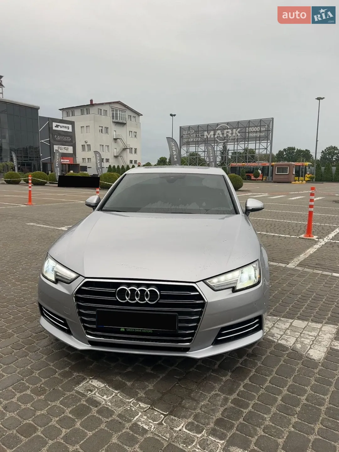 Audi A4, 2015