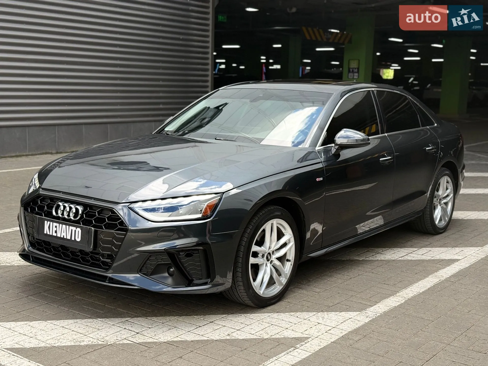 Audi A4, 2021